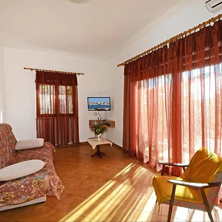 Family Friendly With A Swimming Pool Valica, - 21926 Umag